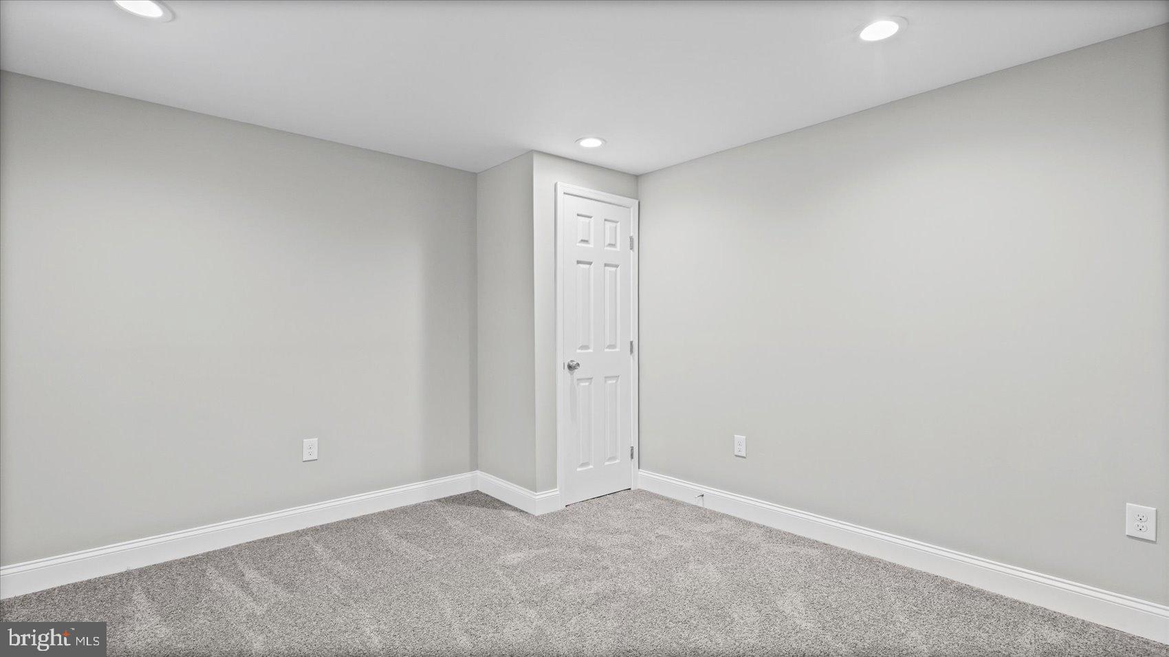 1633 Ralworth Road Baltimore, MD 21218 - Photo 22 of 44