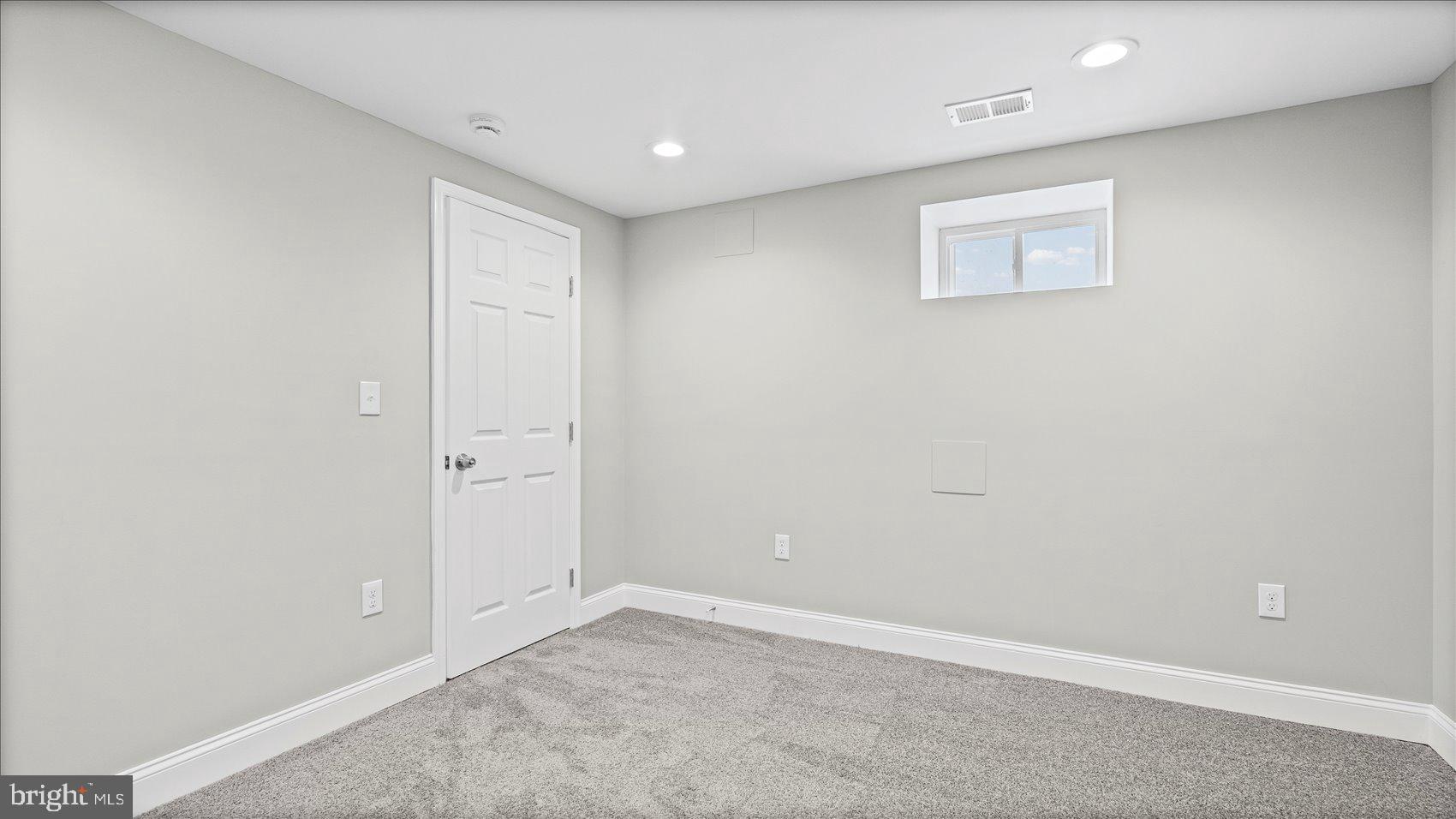 1633 Ralworth Road Baltimore, MD 21218 - Photo 23 of 44