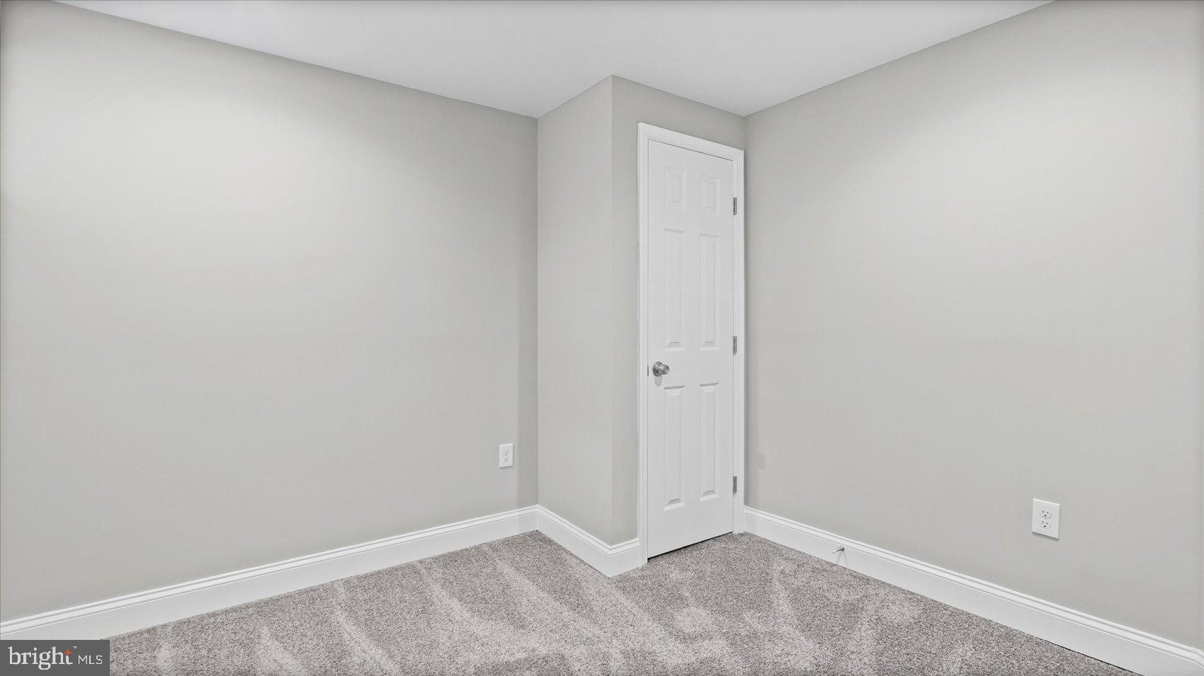 1633 Ralworth Road Baltimore, MD 21218 - Photo 24 of 44