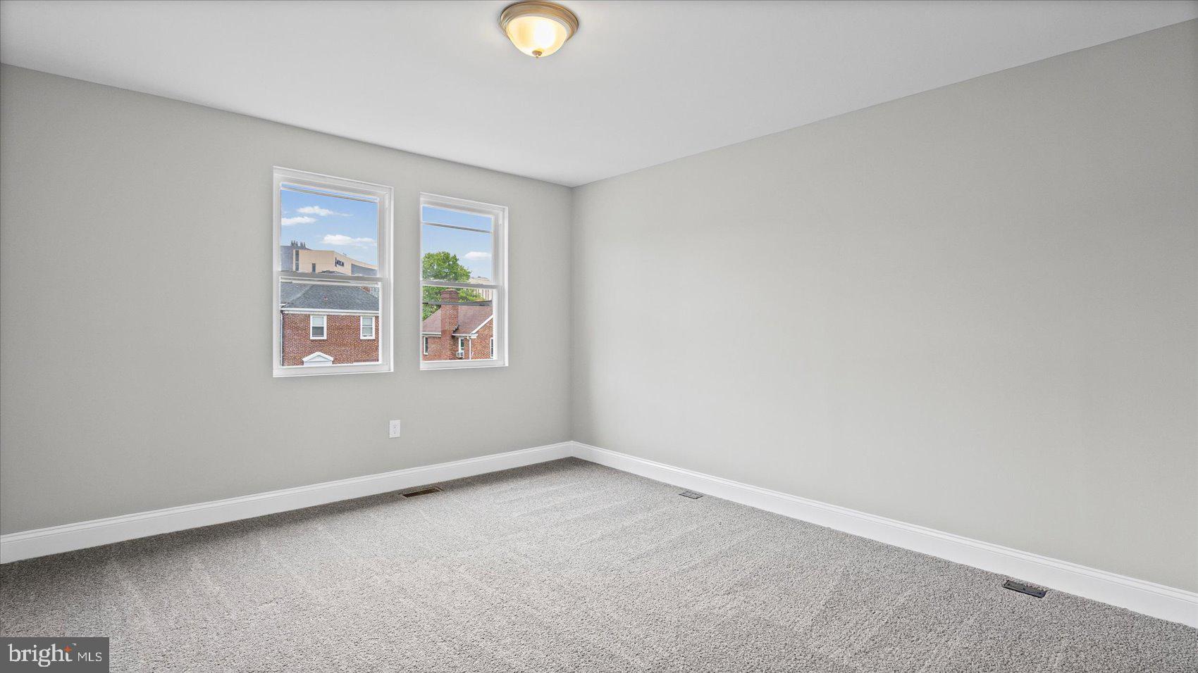 1633 Ralworth Road Baltimore, MD 21218 - Photo 26 of 44