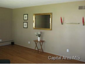 58 Rita Road Springfield, IL 62712 - Photo 7 of 17 Gallery Image 7