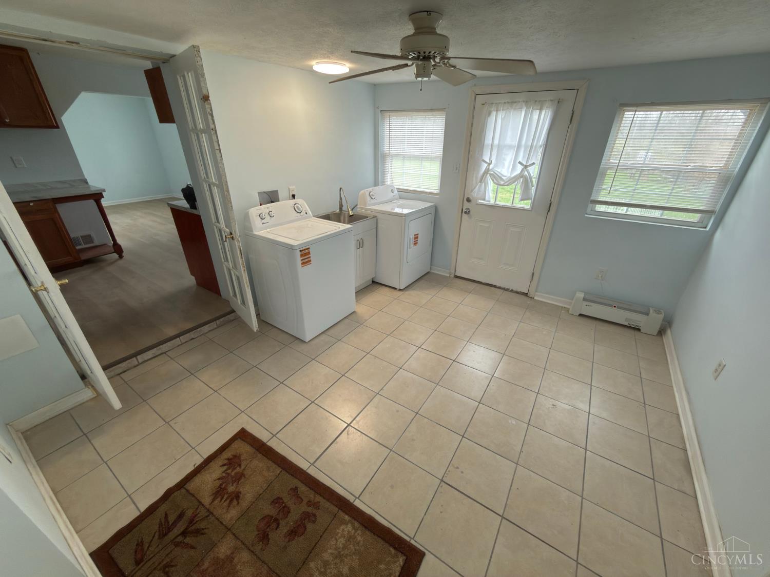 7723 West Chester Road West Chester, OH 45069 - Photo 4 of 23 Gallery Image 4