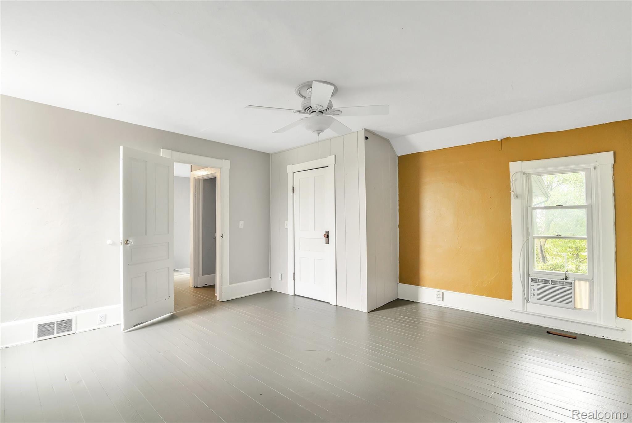 4503 Baldwin Road Grand Blanc, MI 48439 - Photo 22 of 45 26-4503-Baldwin-Rd-WindowStill-Real-Estate-Photography-26.jpg