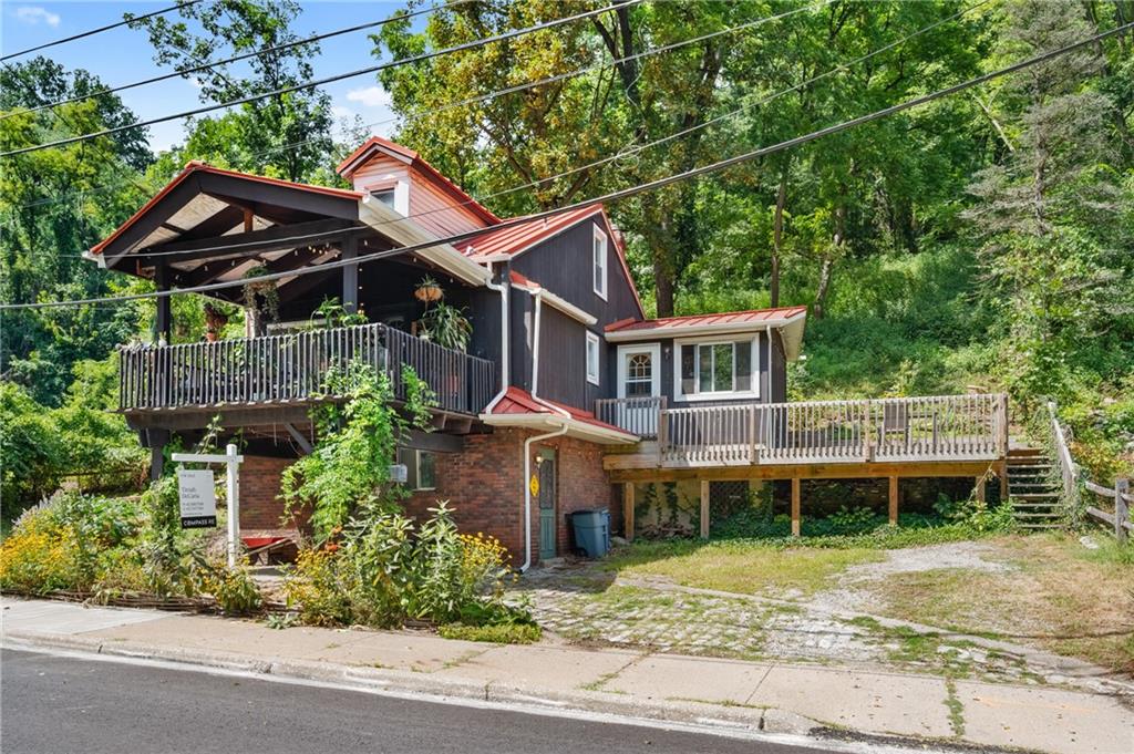 554 Becks Run Road Pittsburgh, PA 15210 - Photo 1 of 29 Gallery Image 1