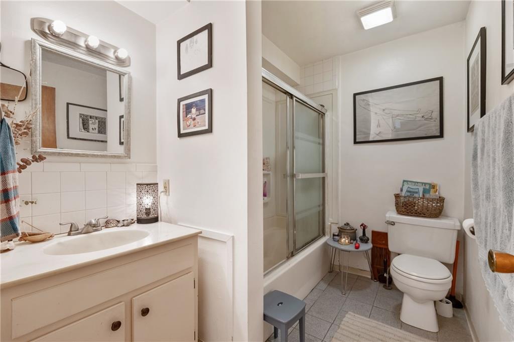 554 Becks Run Road Pittsburgh, PA 15210 - Photo 12 of 29 Gallery Image 12