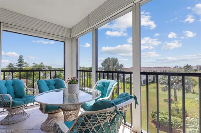 $389,000 | 37 High Point Circle East, Unit 401, Naples, FL 34103