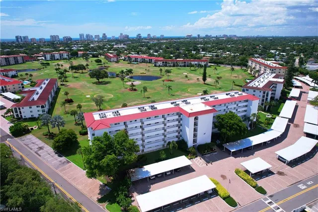 $389,000 | 37 High Point Circle East, Unit 401, Naples, FL 34103