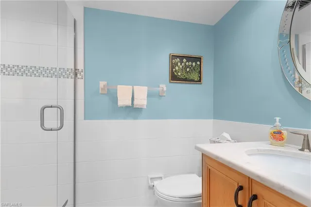 $389,000 | 37 High Point Circle East, Unit 401, Naples, FL 34103