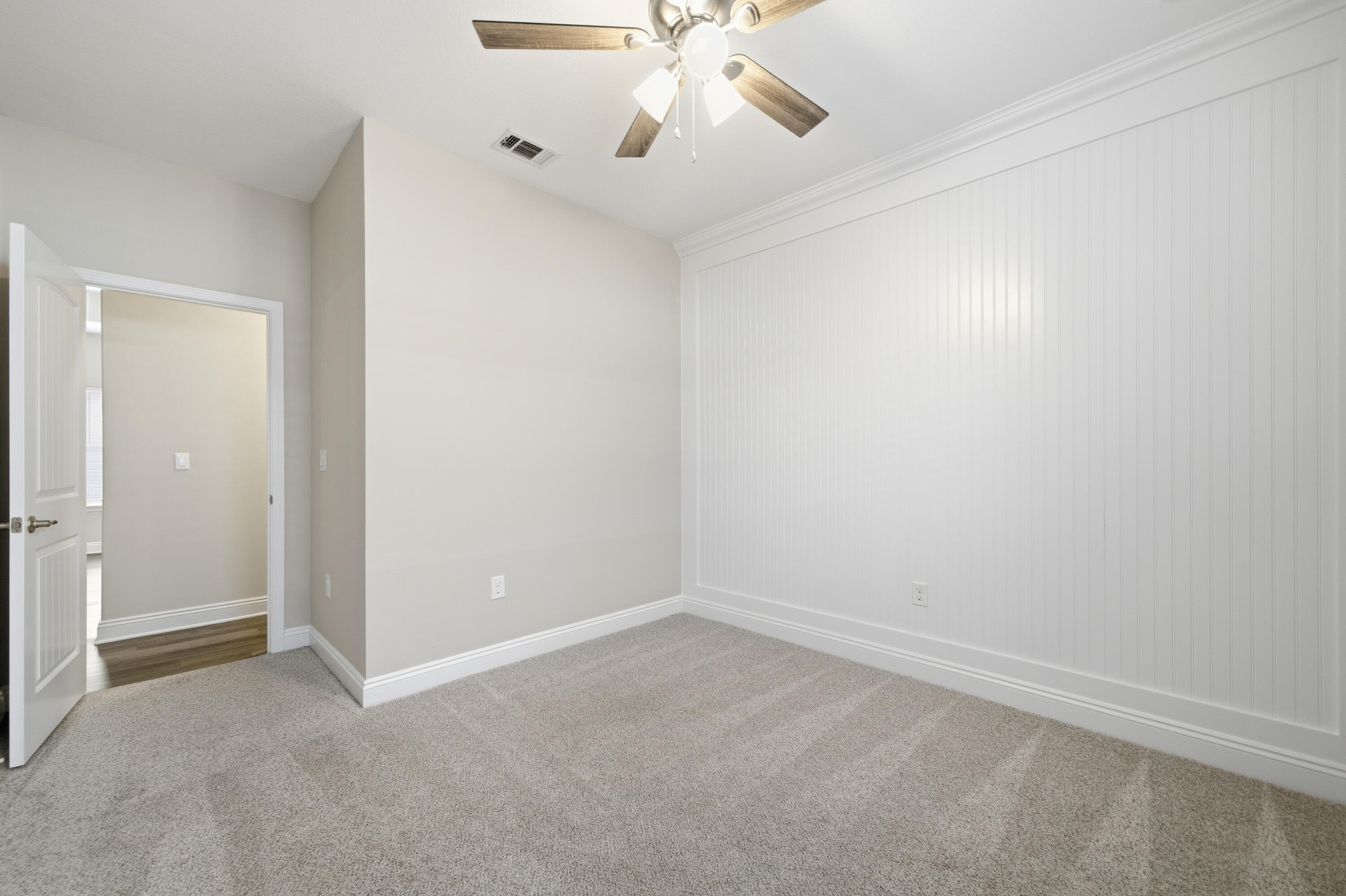802 Marquis Way Freeport, FL 32439 - Photo 29 of 43 a view of an empty room