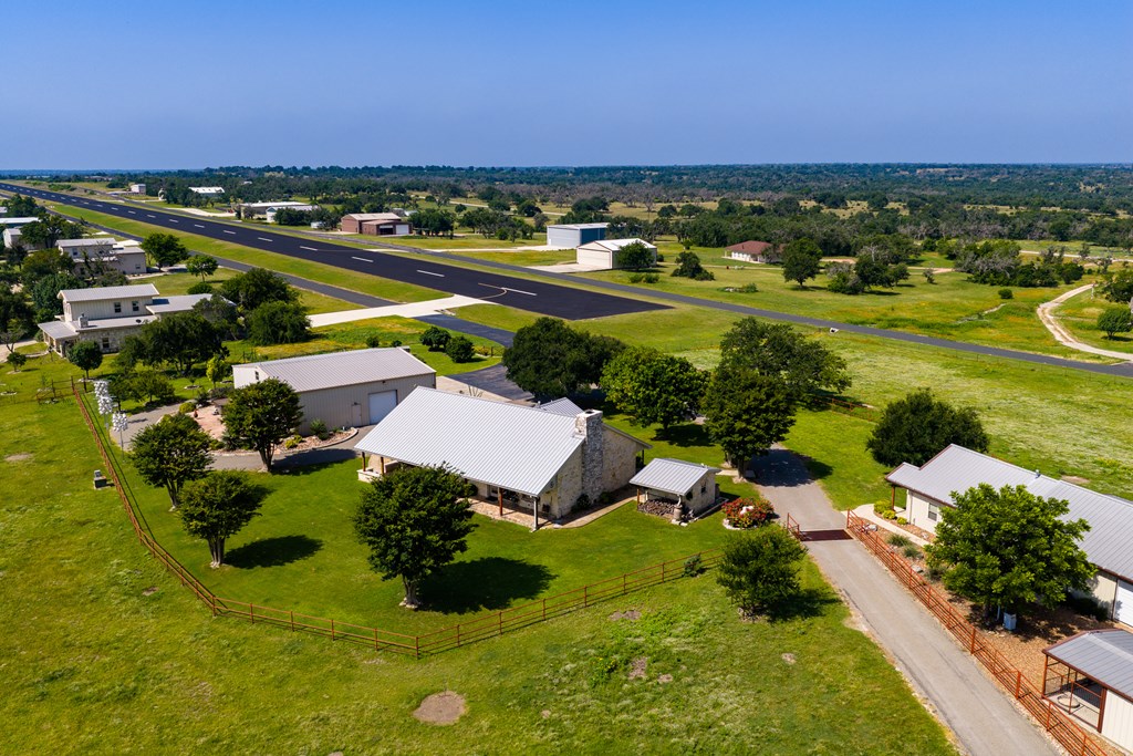 2377 Aviation Loop Fredericksburg, TX 78624 - Photo 67 of 76