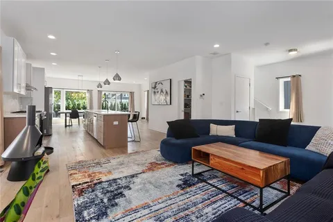 $699,900 | 2609 Forest Avenue, Kansas City, MO 64108
