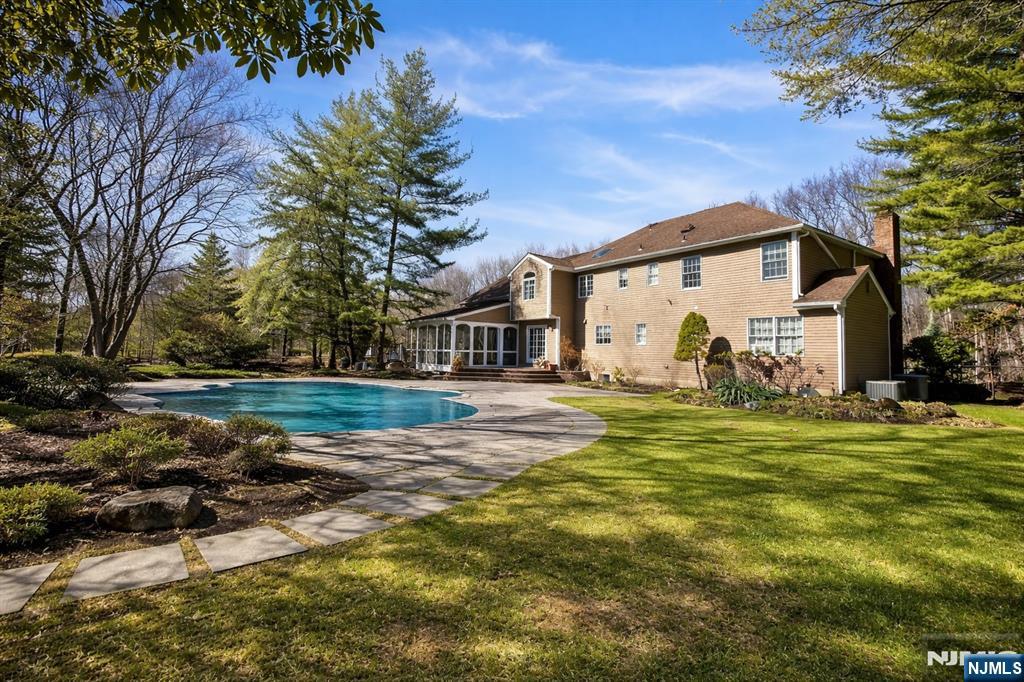 61 Sun Valley Road Ramsey, NJ 07446 - Photo 5 of 5