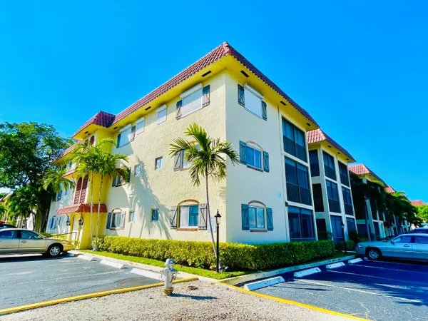 $130,000 | 257 South Cypress Road, Unit 443, Pompano Beach, FL 33060