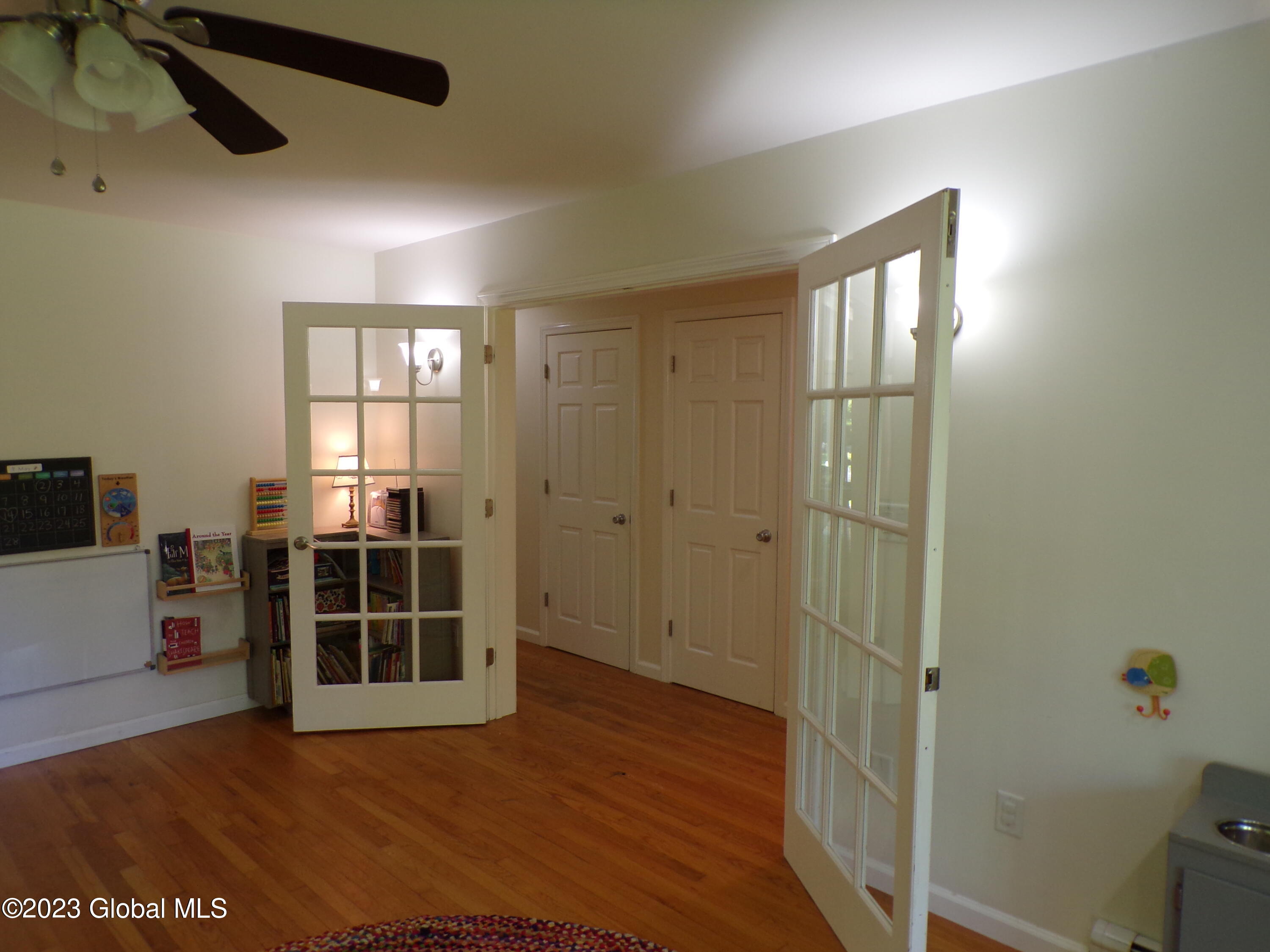 819 County Line Road Queensbury, NY 12804 - Photo 18 of 67 Beach Den 3