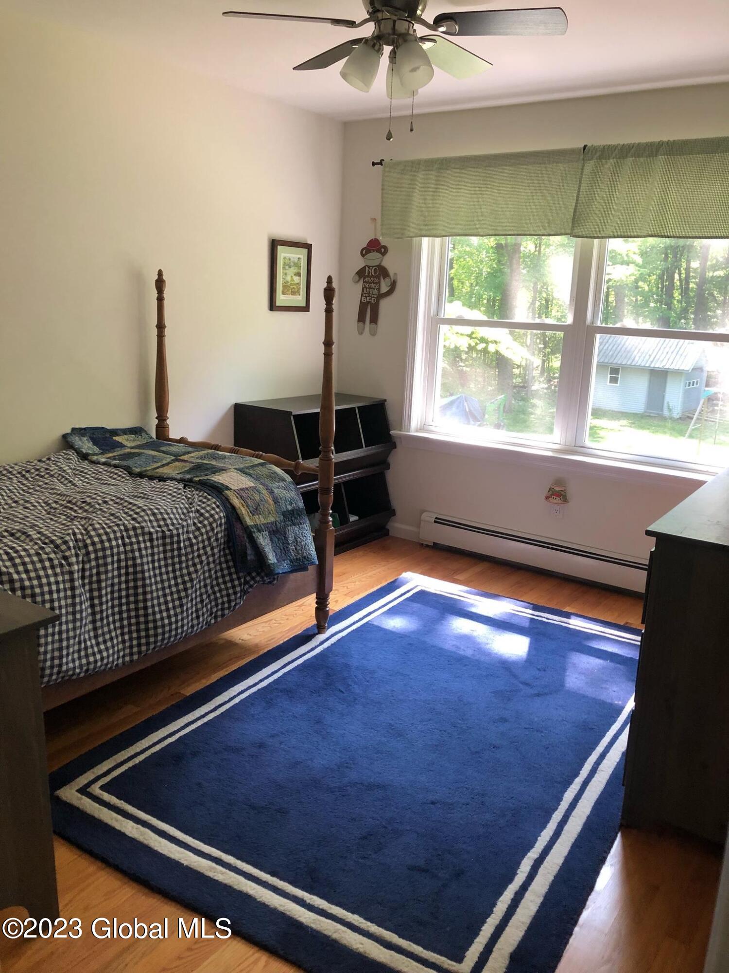 819 County Line Road Queensbury, NY 12804 - Photo 25 of 67 Beach Bed