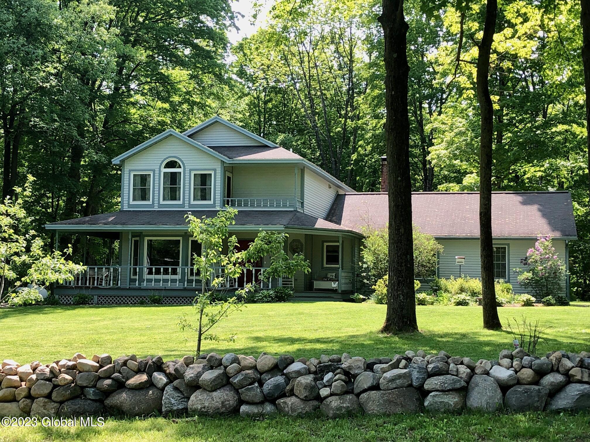 819 County Line Road Queensbury, NY 12804 - Photo 4 of 67 Beach Front