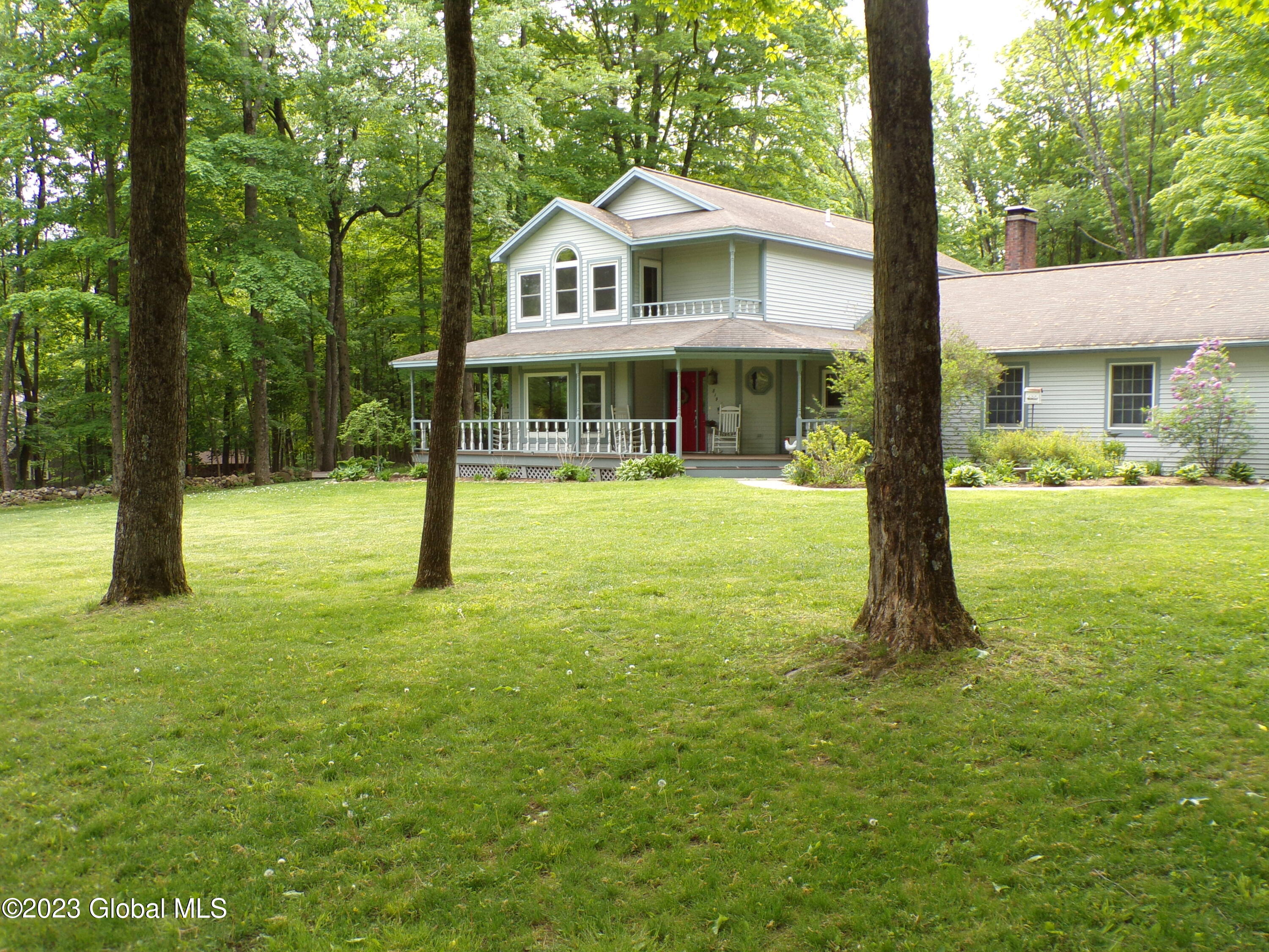819 County Line Road Queensbury, NY 12804 - Photo 47 of 67 Beach Frnt U1