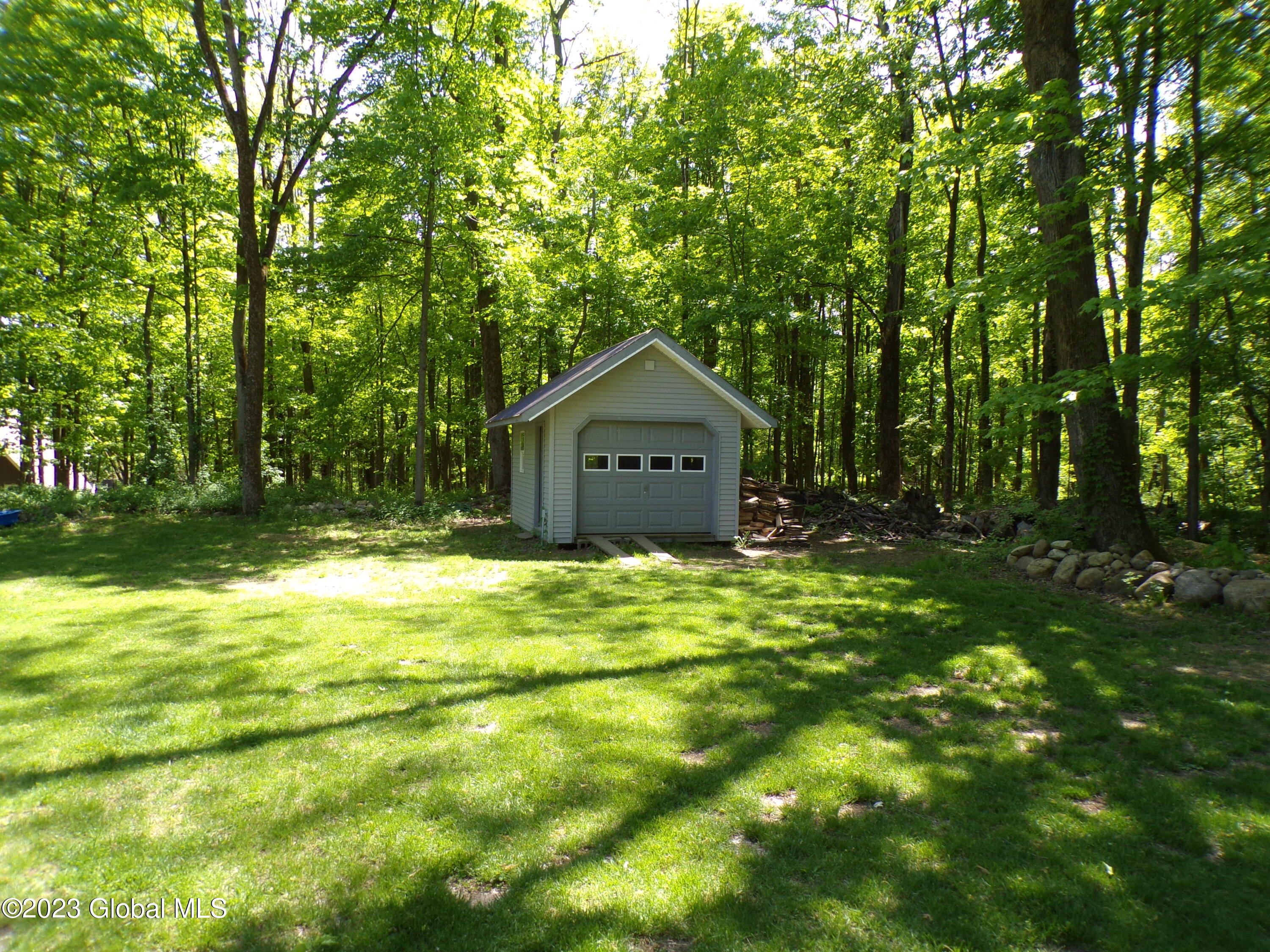 819 County Line Road Queensbury, NY 12804 - Photo 55 of 67 Beach Garage