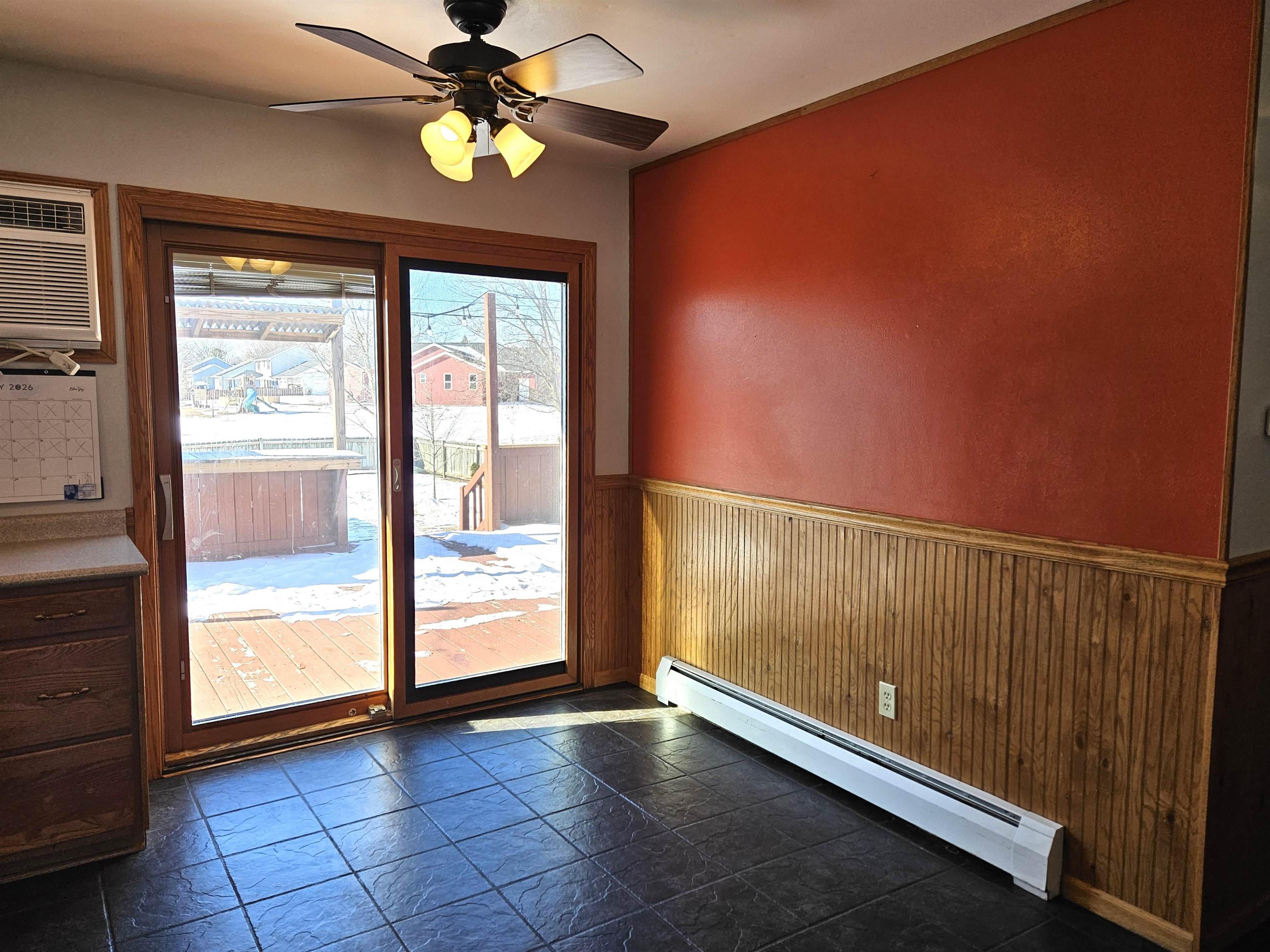 613 McKinley Avenue Omro, WI 54963 - Photo 7 of 32