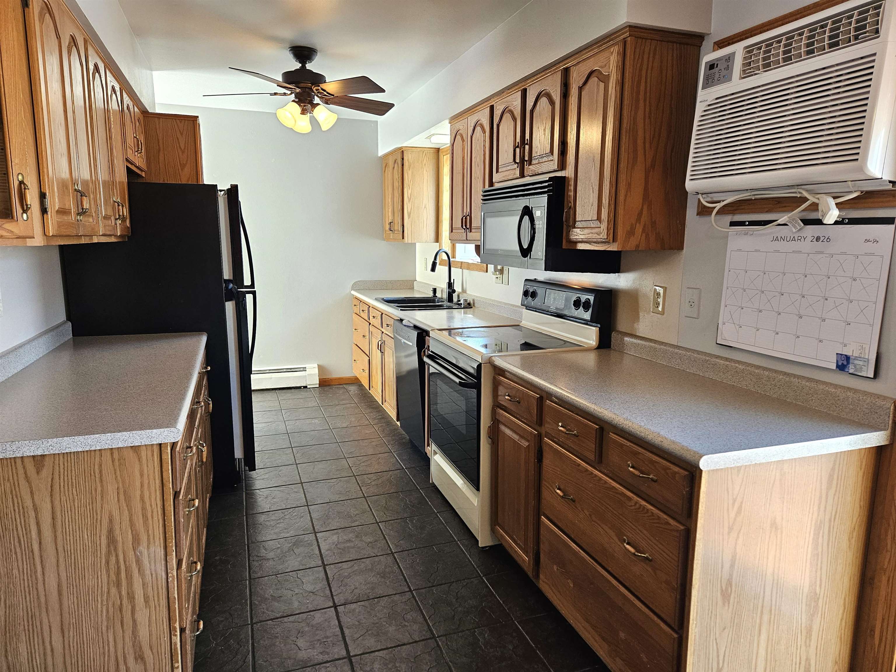 613 McKinley Avenue Omro, WI 54963 - Photo 8 of 32