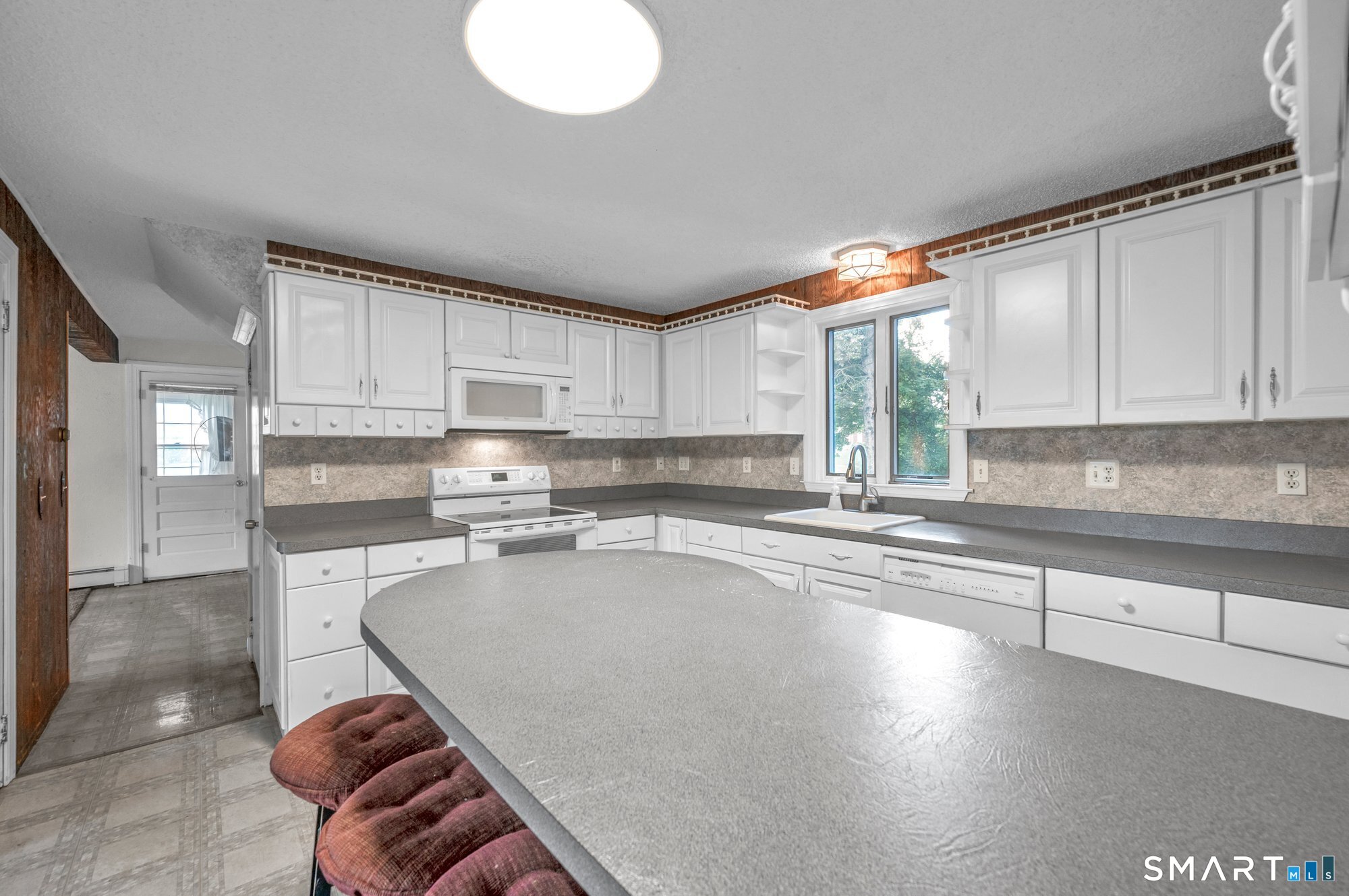 1105 Northrop Road Wallingford, CT 06492 - Photo 11 of 34 Kitchen on main floor