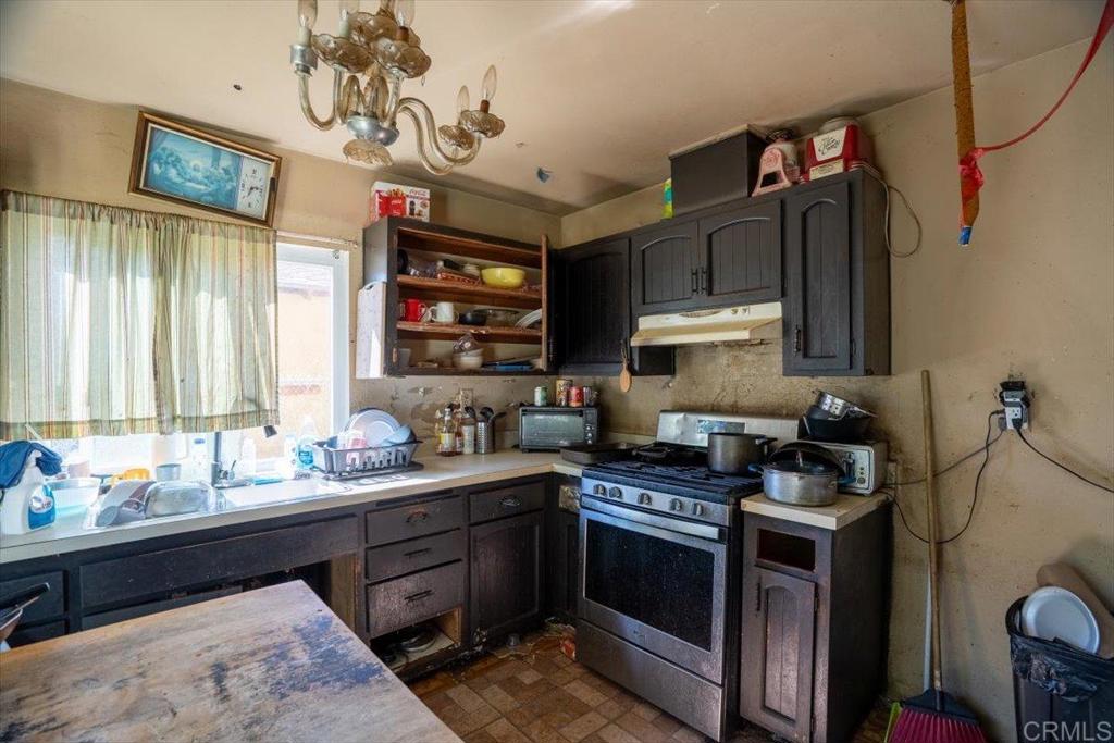 129 Diza Road San Ysidro, CA 92173 - Photo 16 of 38