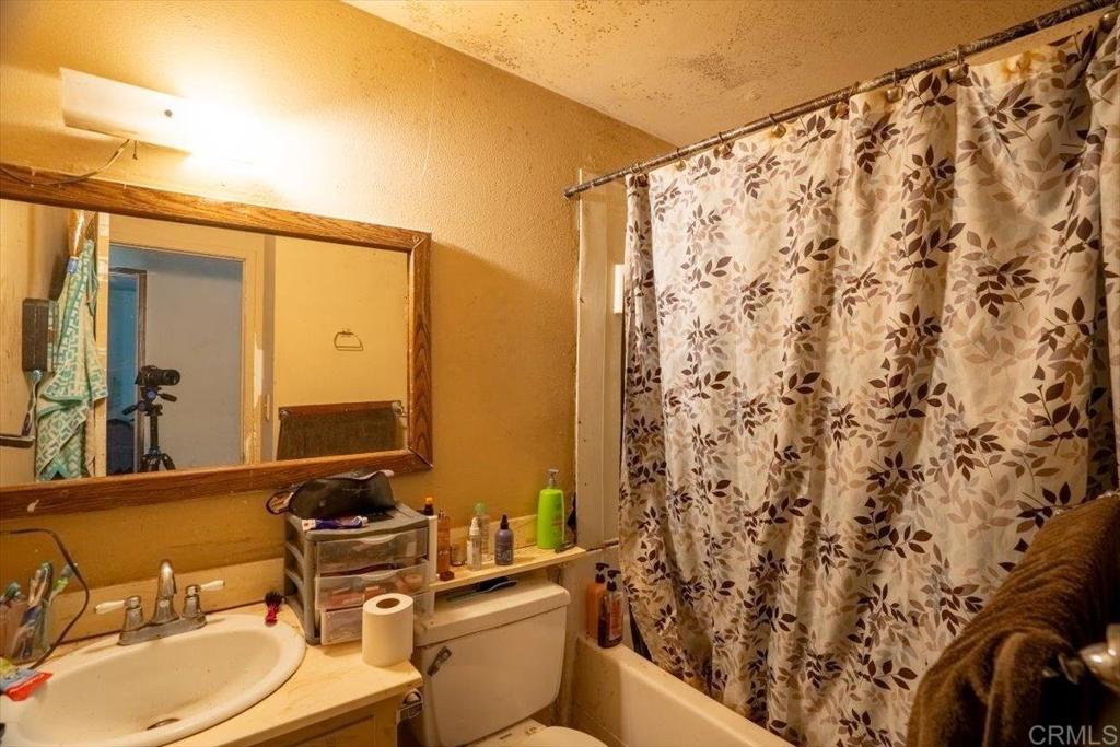 129 Diza Road San Ysidro, CA 92173 - Photo 23 of 38
