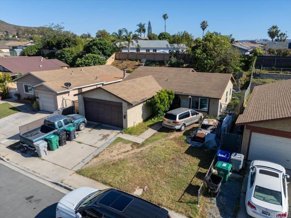129 Diza Road San Ysidro, CA 92173 - Photo 5 of 38