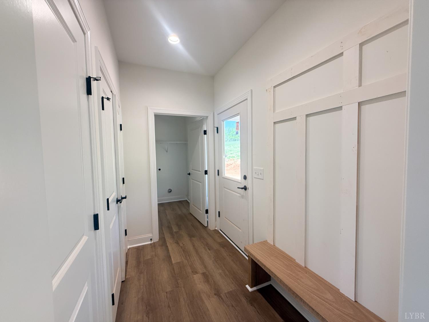 9009 Stonewall Road Appomattox, VA 24522 - Photo 25 of 38 a view of a room with wooden floor and closet area