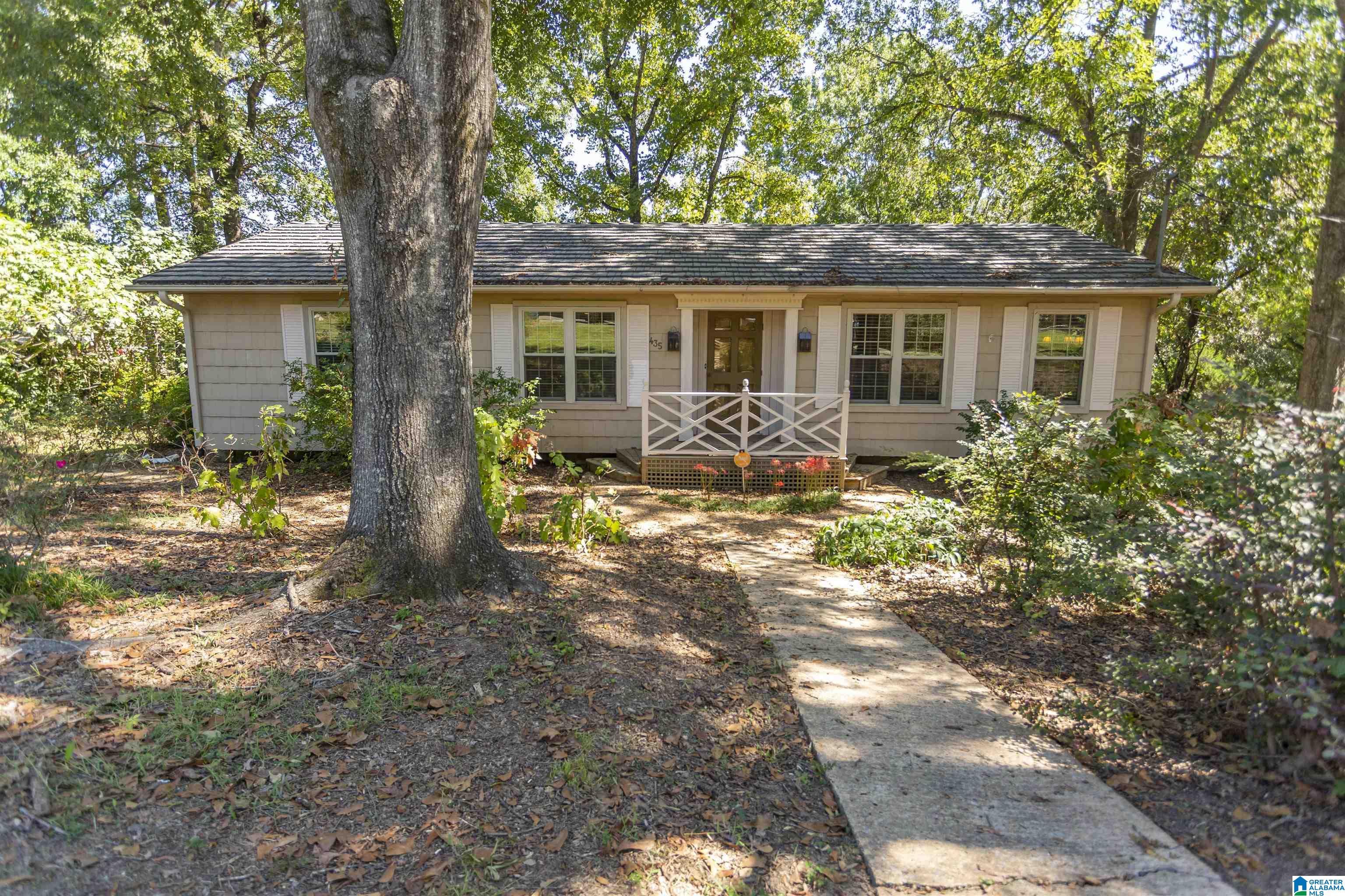 435 16th Street Calera, AL 35040 - Photo 1 of 47