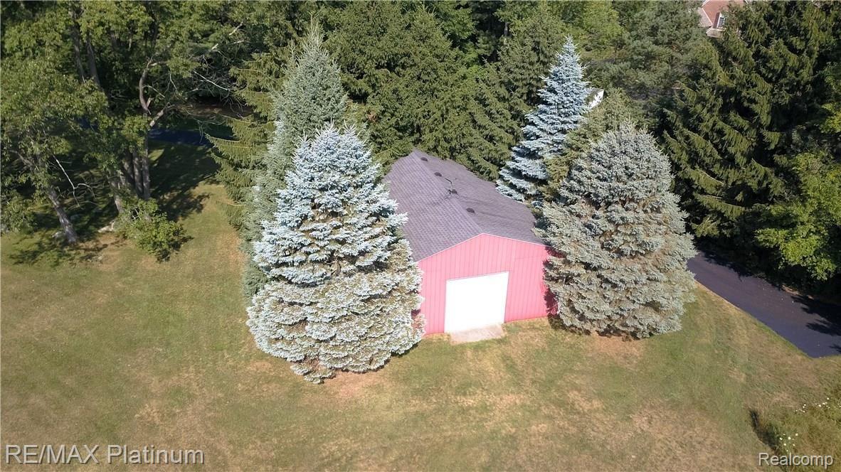 534 Newton Road Brighton, MI 48114 - Photo 38 of 42 AERIAL VIEW OF POLE BARN
