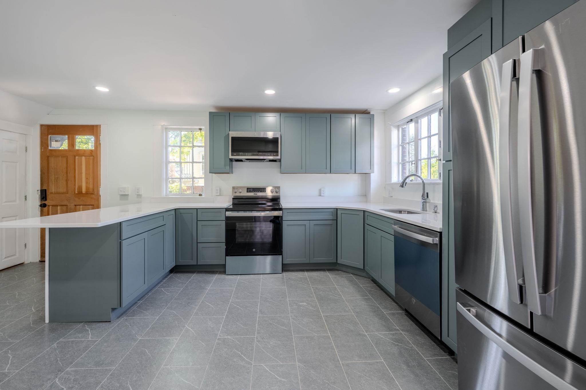 431 Main Street Keene, NH 03431 - Photo 21 of 54