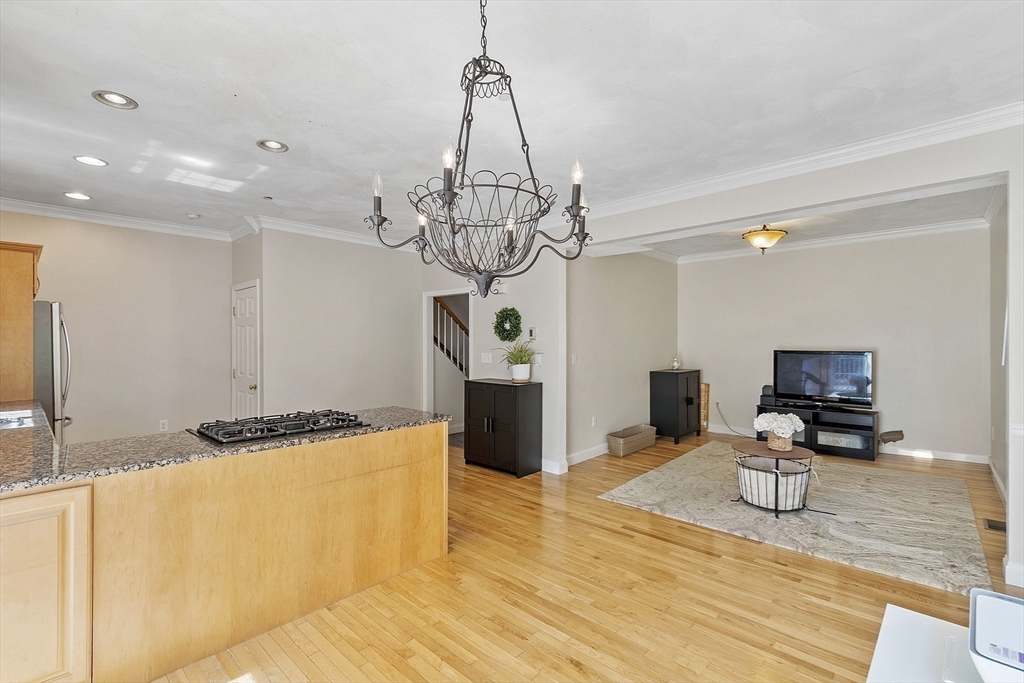 7 Brooksbie Road, Unit 3 Bedford, MA 01730 - Photo 3 of 22 Gallery Image 3