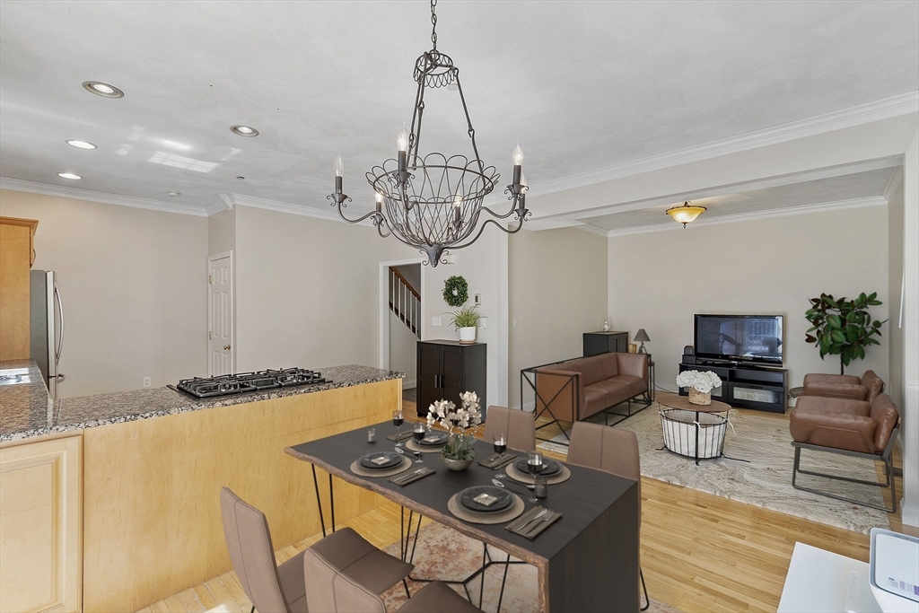 7 Brooksbie Road, Unit 3 Bedford, MA 01730 - Photo 4 of 22 Gallery Image 4