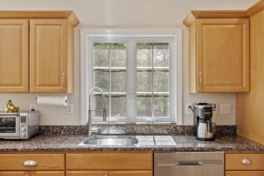7 Brooksbie Road, Unit 3 Bedford, MA 01730 - Photo 8 of 22 Gallery Image 8