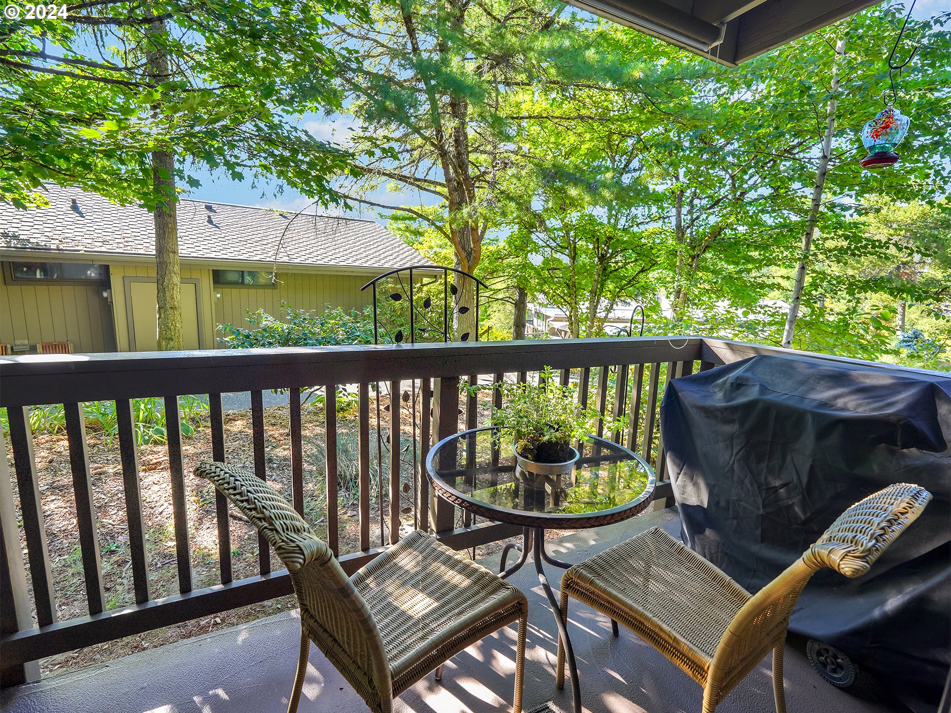 7516 Southwest Barnes Road, Unit C Portland, OR 97225 - Photo 20 of 28 Gallery Image 20
