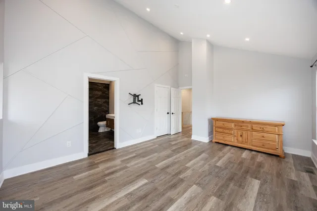 wooden floor in an empty room with wooden floor