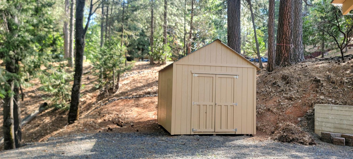 24040 Hitching Post Road Sonora, CA 95370 - Photo 27 of 28 Gallery Image 27