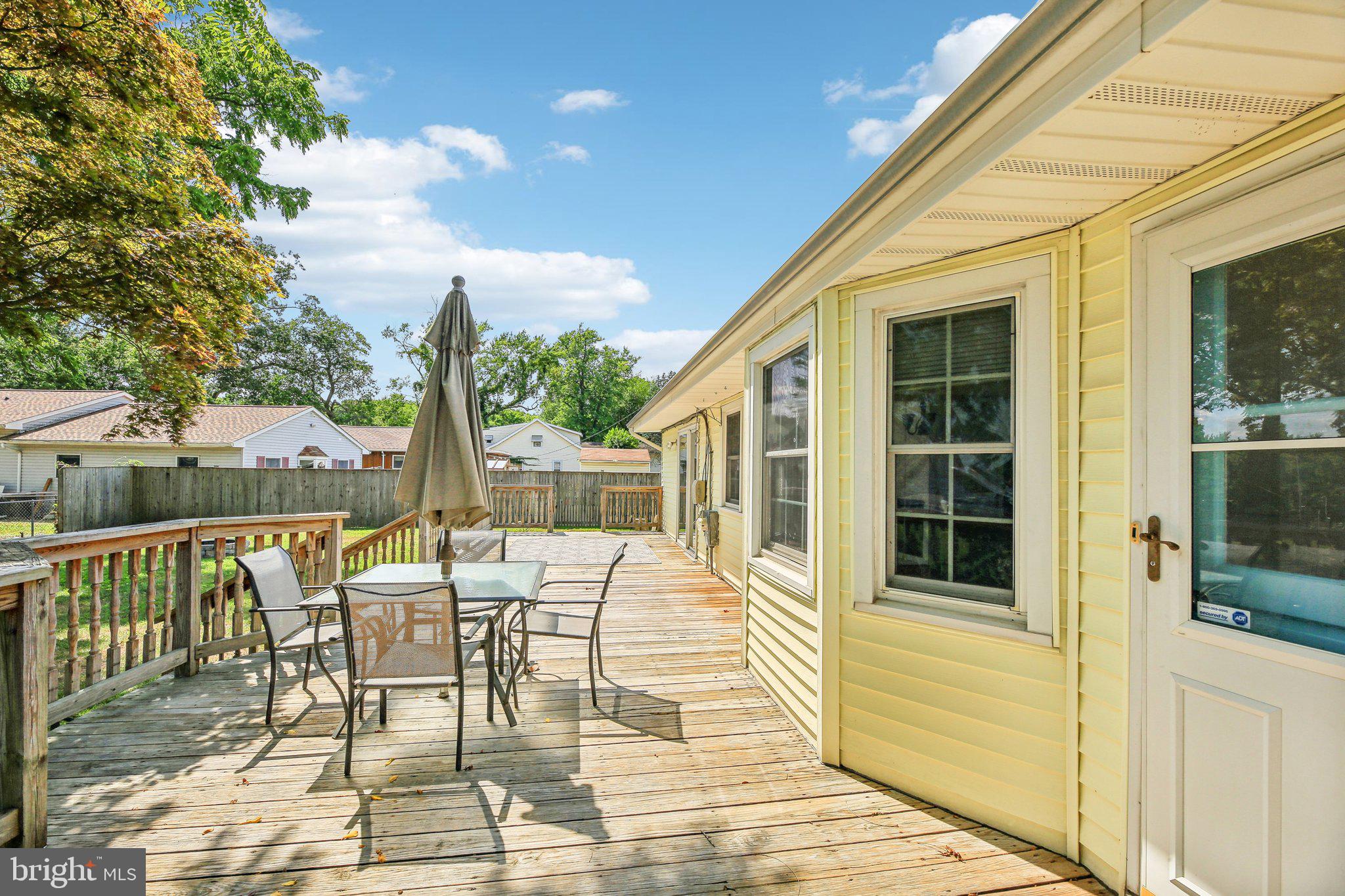 48 Johnson Road Pasadena, MD 21122 - Photo 28 of 38 Deck