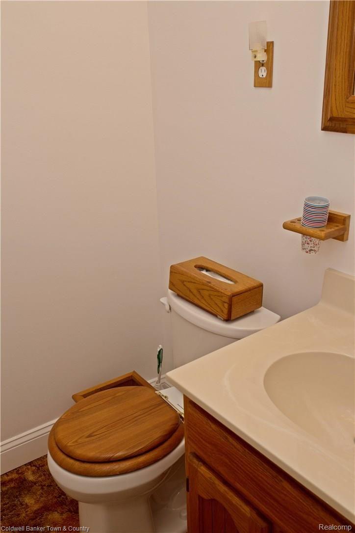 4323 Marcus Road Waterford, MI 48329 - Photo 14 of 36 IMG_4222.JPG
