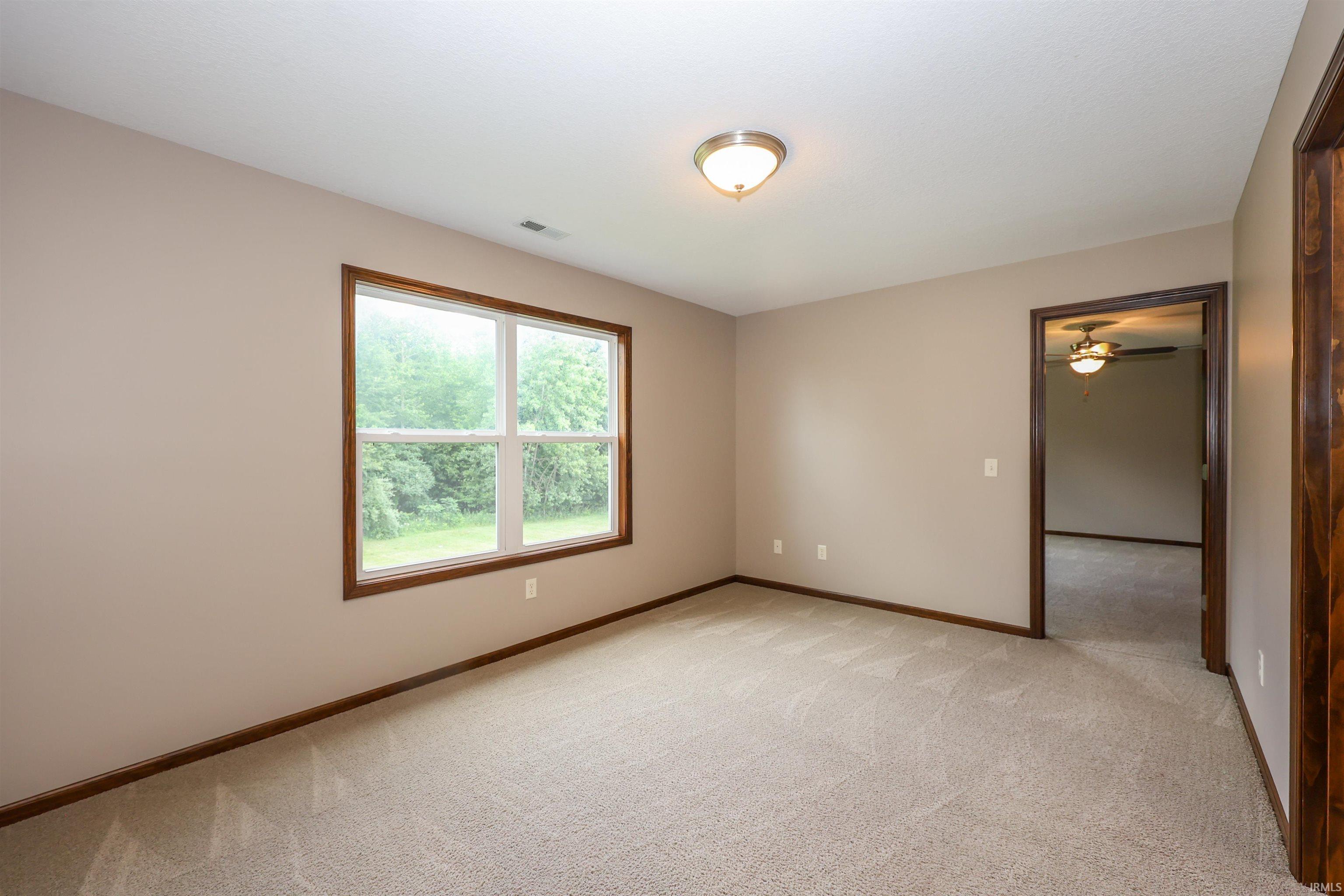 11919 Edgerton Road New Haven, IN 46774 - Photo 29 of 41