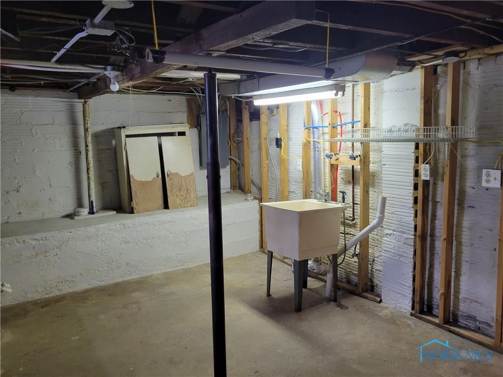 2003 Loxley Road Toledo, OH 43613 - Photo 21 of 26 Gallery Image 21