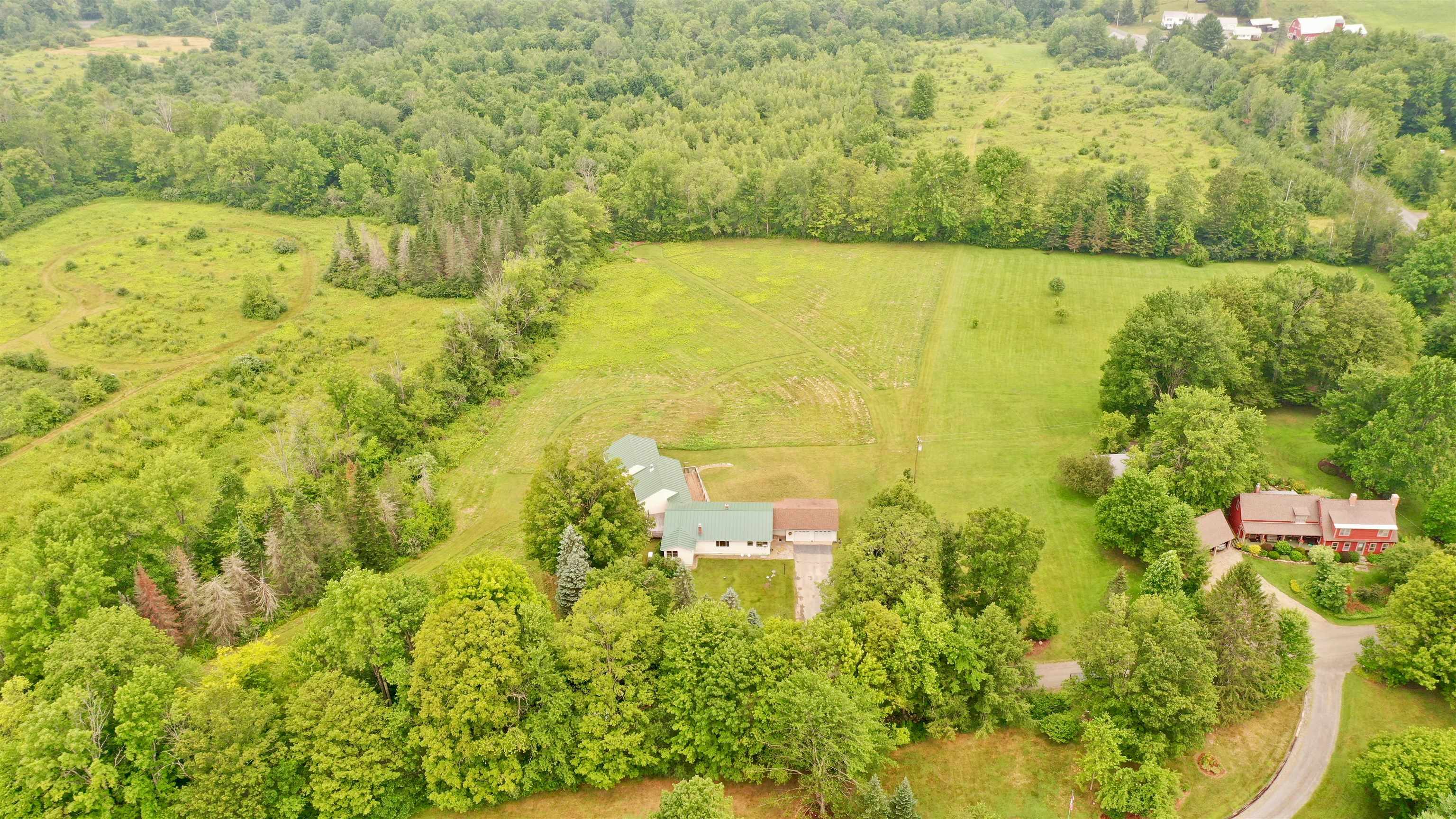 29 Baker Road Springfield, VT 05156 - Photo 5 of 51 Gallery Image 5