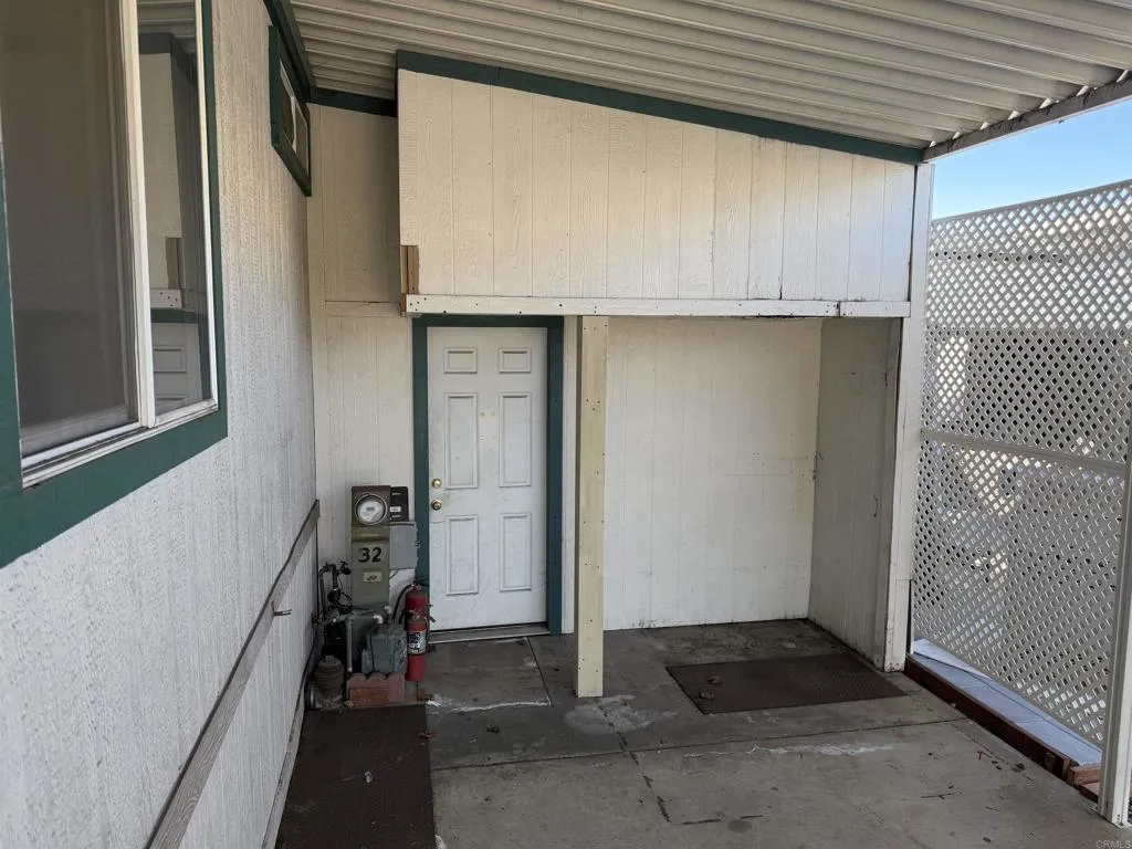 8301 Mission Gorge Road, Unit 32 Santee, CA 92071 - Photo 46 of 71 Gallery Image 46