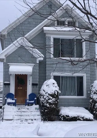 $1,500 | 424 Taunton Place, Buffalo, NY 14216