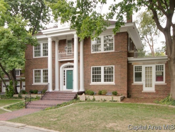 14 Pine Tree Drive Springfield, IL 62704 - Photo 4 of 24 Gallery Image 4