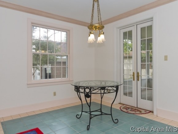 14 Pine Tree Drive Springfield, IL 62704 - Photo 8 of 24 Gallery Image 8