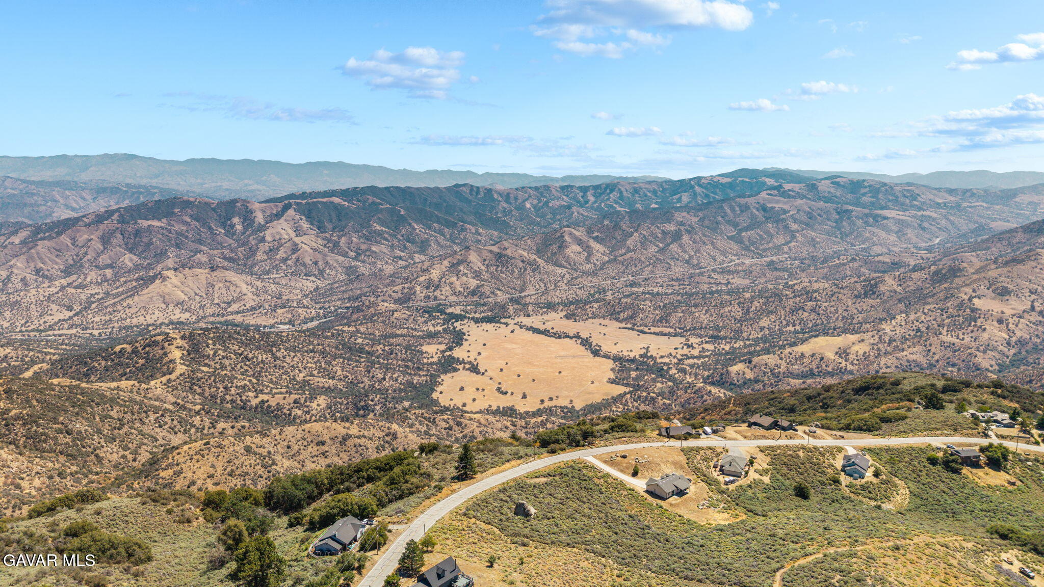 25620 High Rock Court Tehachapi, CA 93561 - Photo 45 of 49 45-web-or-mls-DJI_20260707105841_0091_D