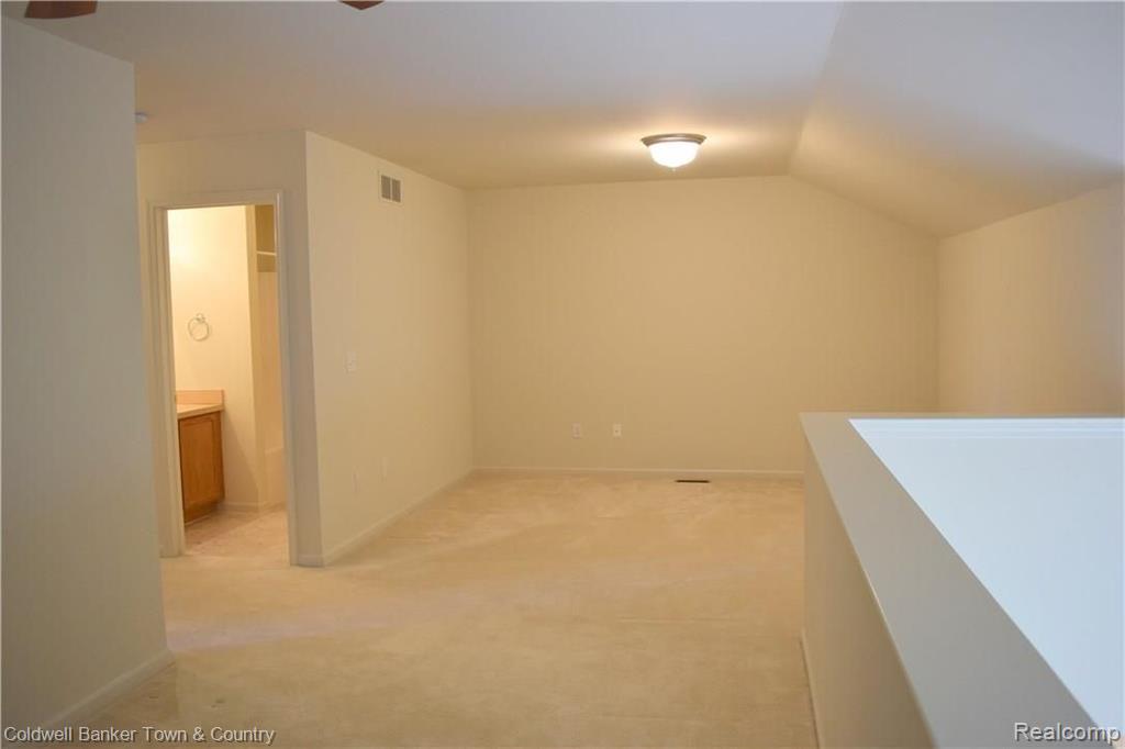 4645 Summer Ridge Drive Howell, MI 48843 - Photo 17 of 24