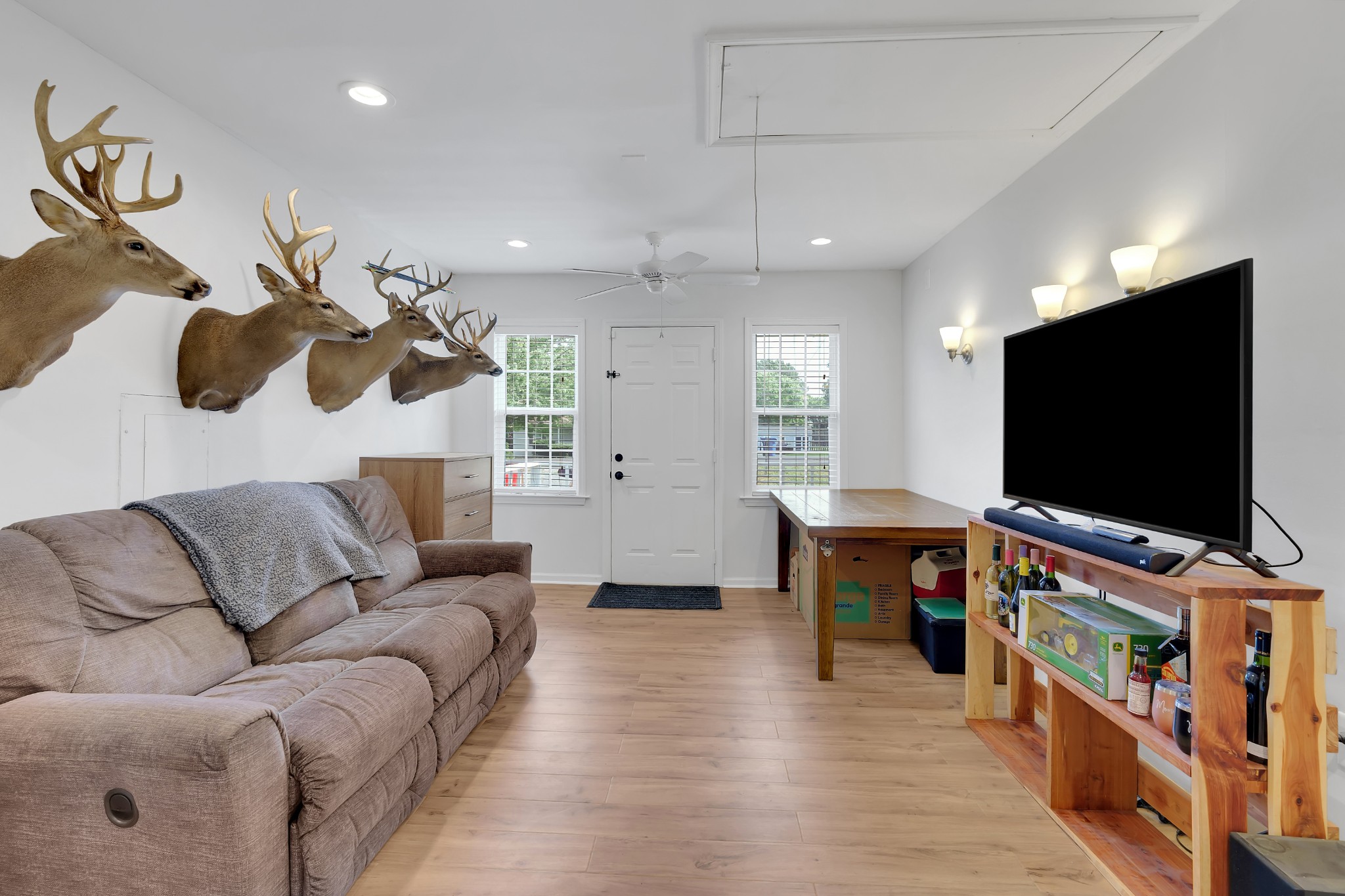 5363 Candy Cane Court Murfreesboro, TN 37129 - Photo 18 of 34 a living room with furniture and a flat screen tv